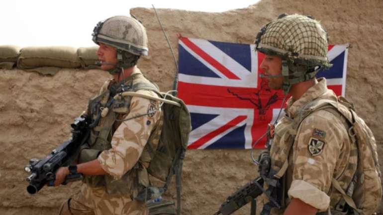 Уряд Британії у разі продовження страйків може залучити військових для підтримання держслужб