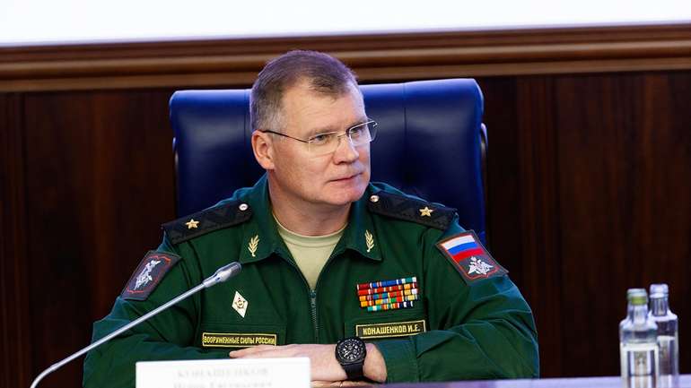 Міноборони рф звинуватило Україну в атаці на військові аеродроми в Рязані та Енґельсі