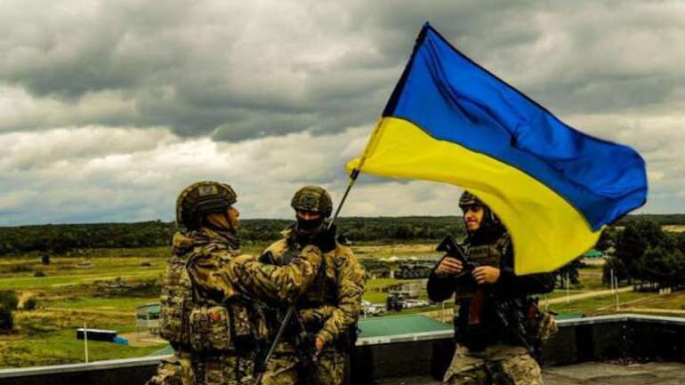 З ДНЕМ ЗБРОЙНИХ СИЛ УКРАЇНИ!