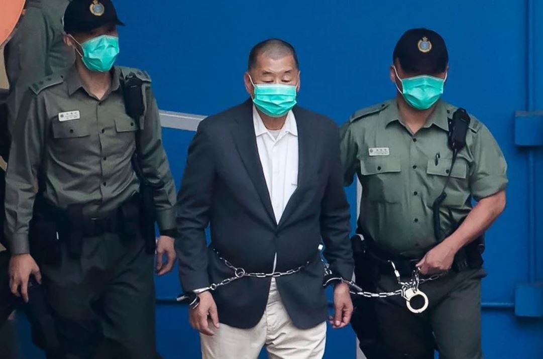 Мільярдеру, який роками протистояв Пекіну, загрожує довічне ув'язнення