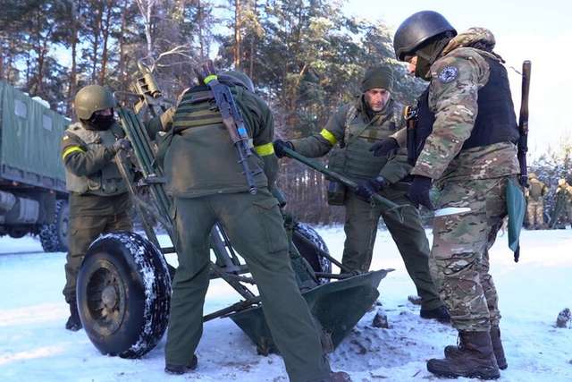 Сили оборони готові до протидії противнику на північному державному кордоні, - Сергій Наєв._5
