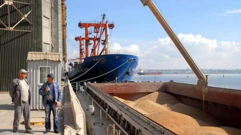 Ще одне судно з українським зерном відправлено до Лівії