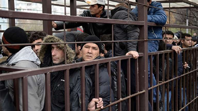 Етнічні росіяни перетворюються на нацменшину у поки що своїй країні