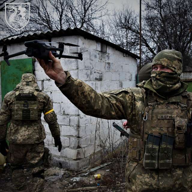 Українські морпіхи тримають міцно оборону Авдіївки_4