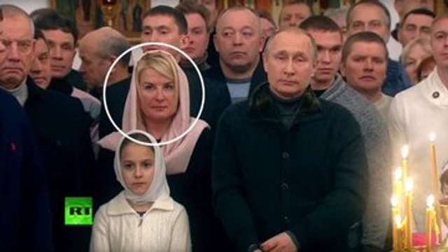 путін записав новорічне звернення на фоні ряжених ФСОшників_5