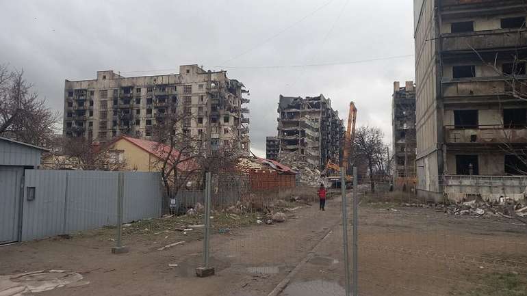 В окупованому Маріуполі переповнені всі вцілілі лікарні