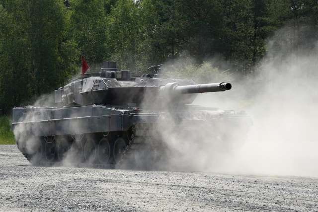 Leopard 2A6