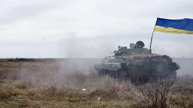 Бійці 53 ОМБр показали фронтові будні на Донбасі_3