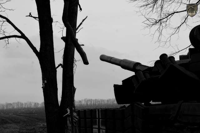 Воїни 92 бригади імені Сірка вибивають росіян зі Слобожанщини_1