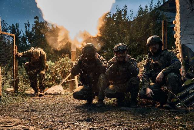 Окупанти ведуть наступ на чотирьох напрямках_1