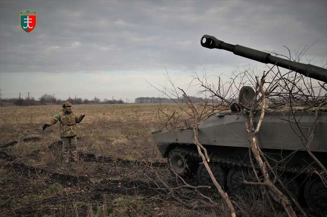 Українські морпіхи відпрацювали по окупантах на Донецькому напрямку_8