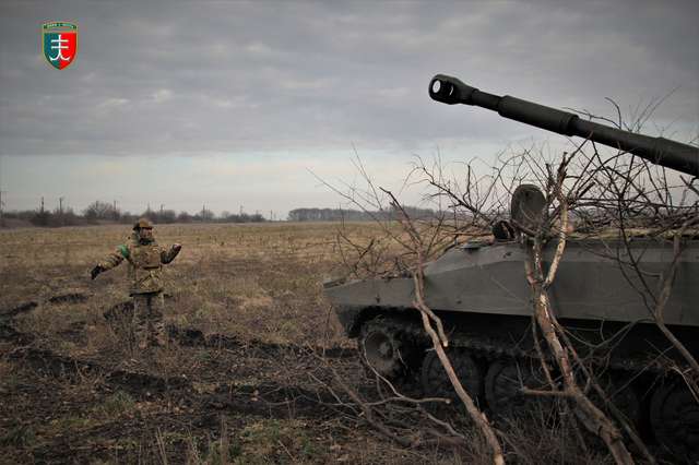 Українські морпіхи відпрацювали по окупантах на Донецькому напрямку_7