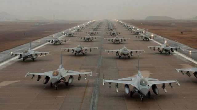 У США не виключають постачання Україні винищувачів F-16_1