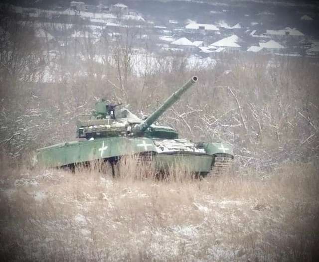 Січеславські десантники 25 бригади «осідлали» танки на Донбасі_2