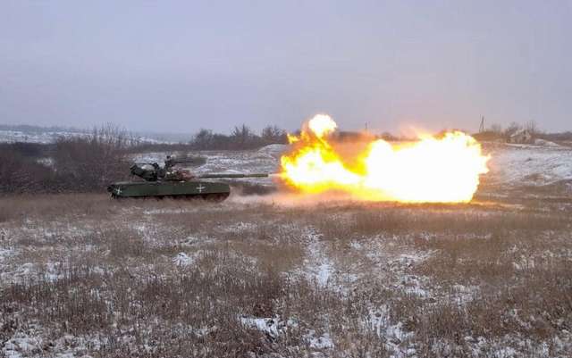 Січеславські десантники 25 бригади «осідлали» танки на Донбасі_6