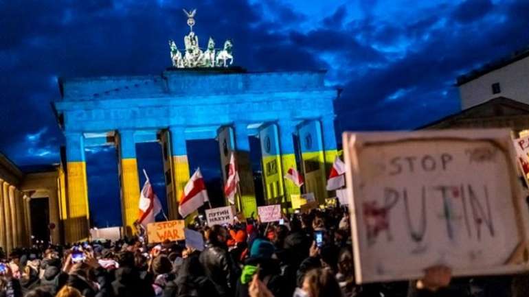 2/3 всього населення світу підтримує у війні саме Україну