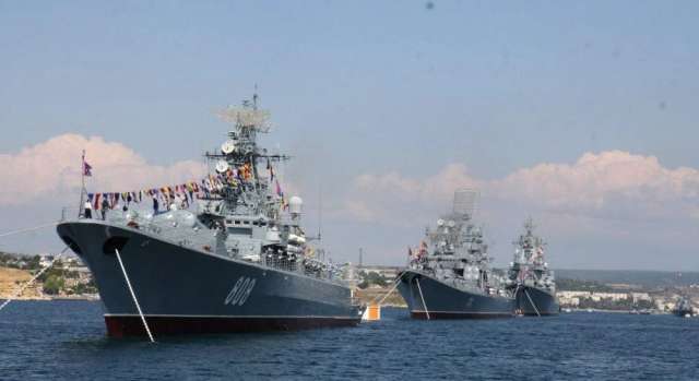 Через шторм окупанти вивели всі ракетоносії з Чорного моря_1