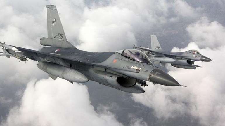 Україна нарешті зробила офіційний запит до Нідерландів на передачу винищувачів F-16