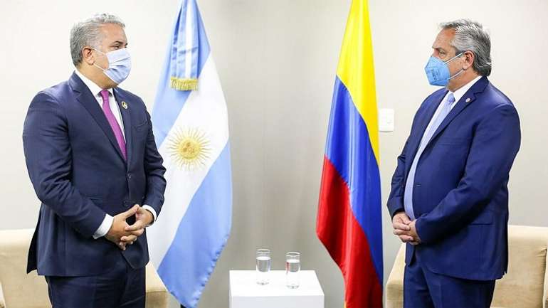 Президенти Арґентини та Колумбії вимагають від України припинити чинити опір