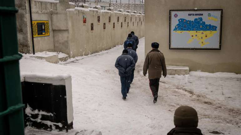 Наглядач цього місяця стежив за військовополоненими в таборі на Заході України.