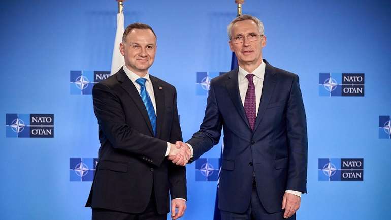 НАТО відкидає російські зазіхання і враховує китайську загрозу, – Єнс Столтенберґ