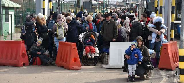 Саміт у Німеччині з місцевою владою через розміщення біженців_1
