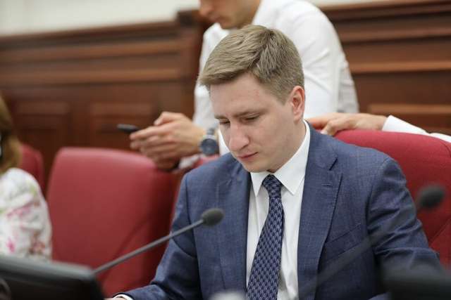 Як корупціонери шукають корупціонерів_8