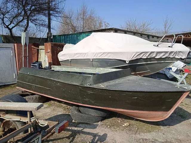 Окупанти обшукують будинки на Херсонщині. Вилучають човни_1