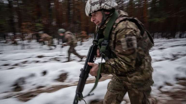 Українські війська можуть намагатися перешкодити руху рф на сході Бахмуту, - ISW