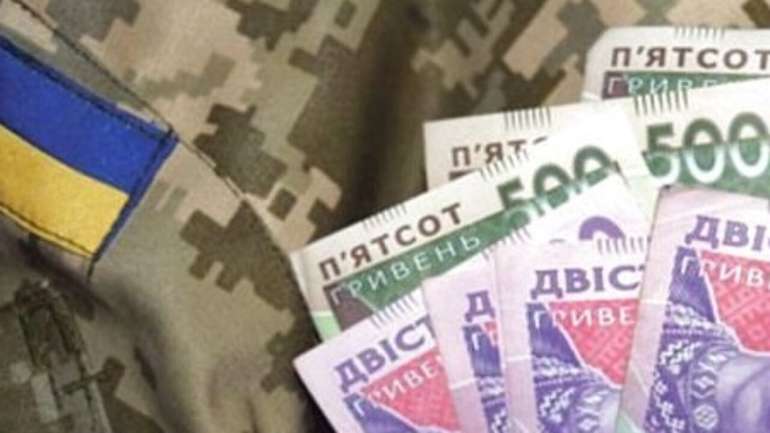 Бійці в Херсоні другий місяць не отримують бойові виплати