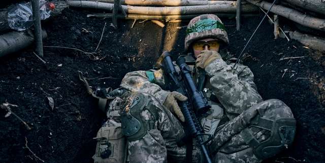 Фото: військовий ЗСУ поблизу Бахмуту, 5 березня 2023 року