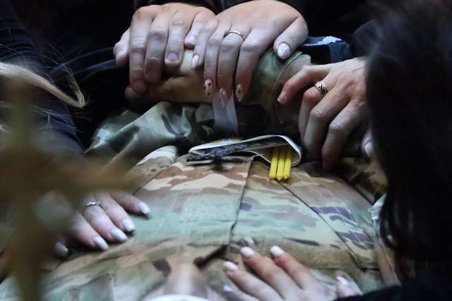 Івано-Франківщина простилася з Героєм України другом «Да Вінчі»_13