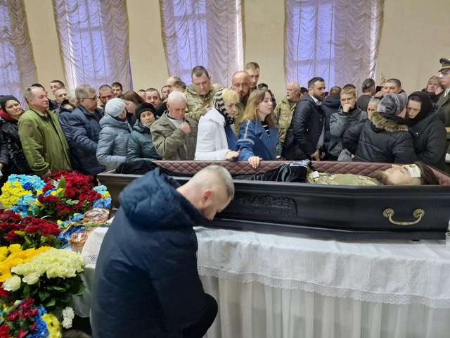 Івано-Франківщина простилася з Героєм України другом «Да Вінчі»_17