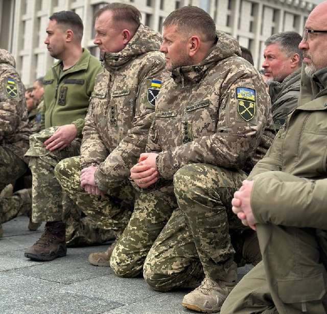 Залужний про «Да Вінчі»: Ціна нашої перемоги – життя кращих воїнів_5