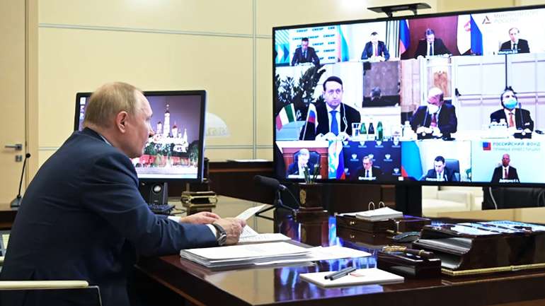 Кремль посилює тиск на російський бізнес, – Bloomberg