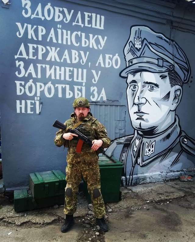 Полтавські манкурти відмовилися вшановувати пам'ять Героя України Тараса