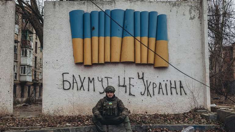 Російський наступ під Бахмутом починає слабшати, - британська розвідка