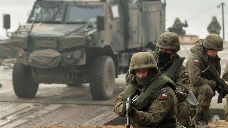 Польща проведе військові навчання "Zalew-2023" на кордоні з росією
