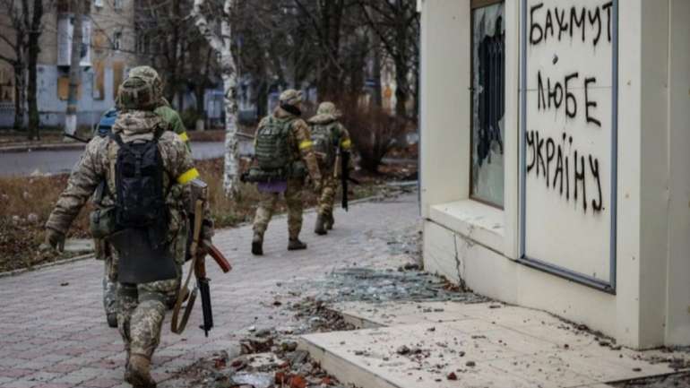 Окупанти продовжували атакувати Бахмут і досягли незначних успіхів у межах міста, - ISW