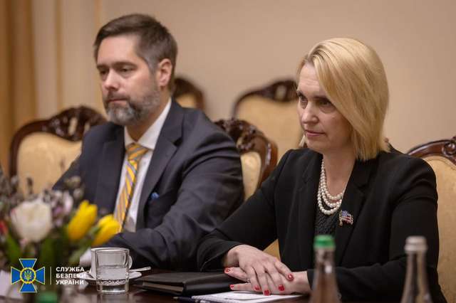 Посол США бере «під крило» роботу СБУ_1