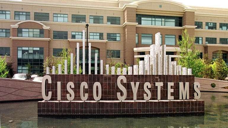 Корпорація «Cisco» розпрощалася з Росією, знищивши навіть меблі