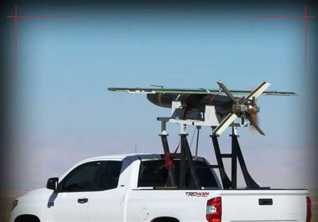 Іран заявив про успішні випробування нового ударного БПЛА_1