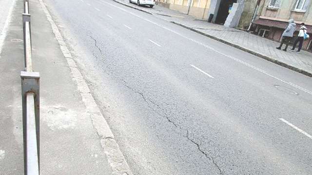 Труханов і «Ростдорстрой» із грошима, а в одеситів – діряві дороги_15