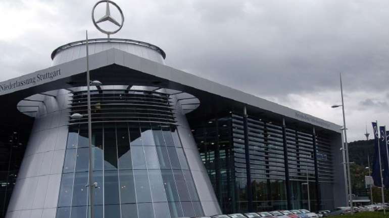 Mercedes перестала співпрацювати з Молдовою через можливий реекспорт автомобілів в рф