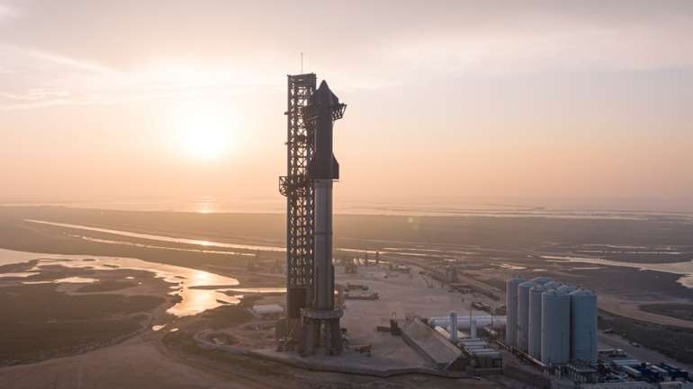 SpaceX сьогодні вперше запустить в космос корабель Starship. Онлайн-трансляція.