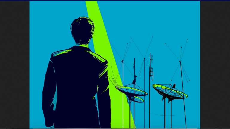 Шпигували, не виходячи з будівель посольства