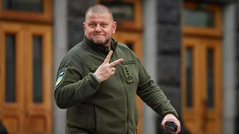ВІДГОРОДИТИСЯ ВІЙСЬКОВИМИ