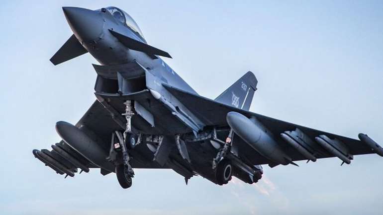 НАТО підвищило бойову готовність своєї авіації
