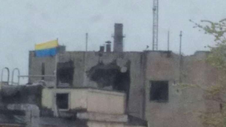 В окупованому Маріуполі підняли прапор України