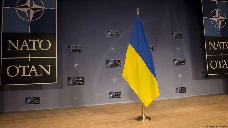 Країни НАТО обговорюють запрошення України до Альянсу на вільнюському саміті